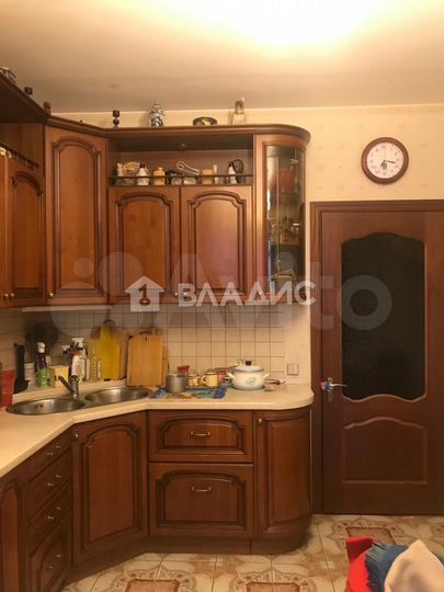 2-к. квартира, 70 м², 10/14 эт.