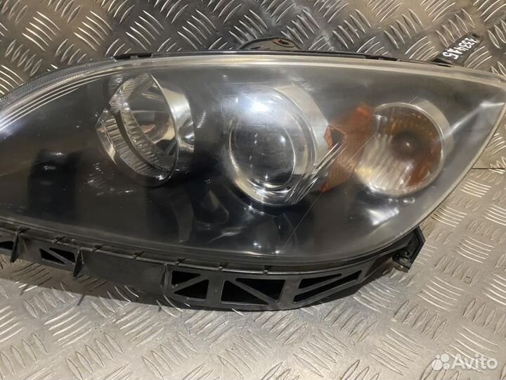 Фара левая Mazda 3 BK