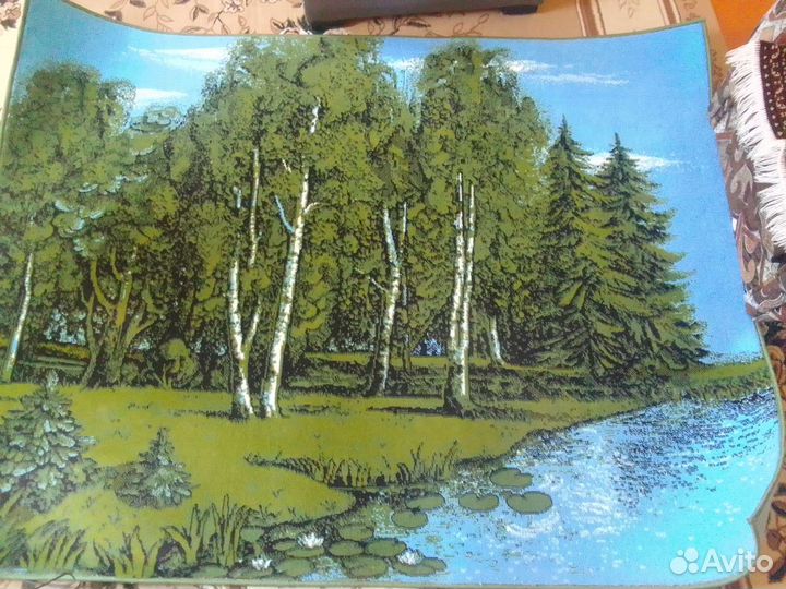 Палас новый