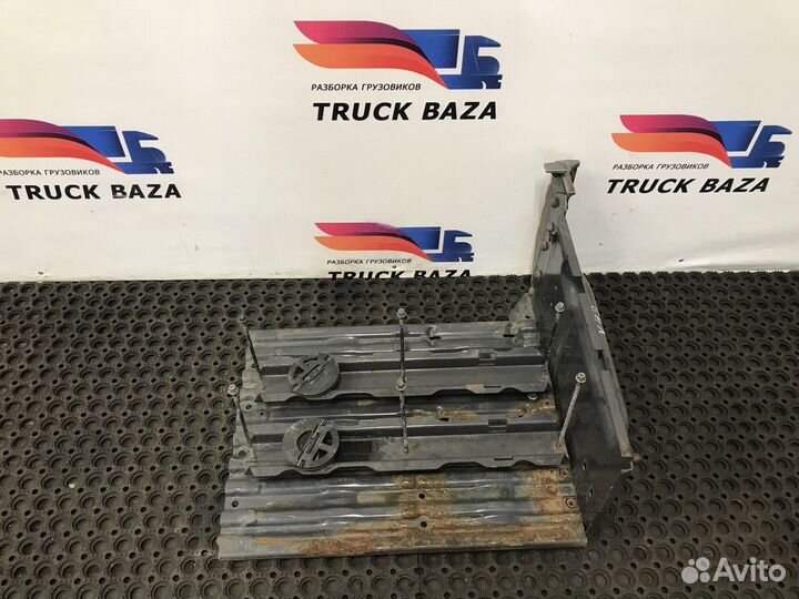 Ящик акб Volvo FH