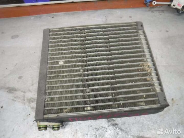 Испаритель кондиционера Mitsubishi Pajero 3 6G74