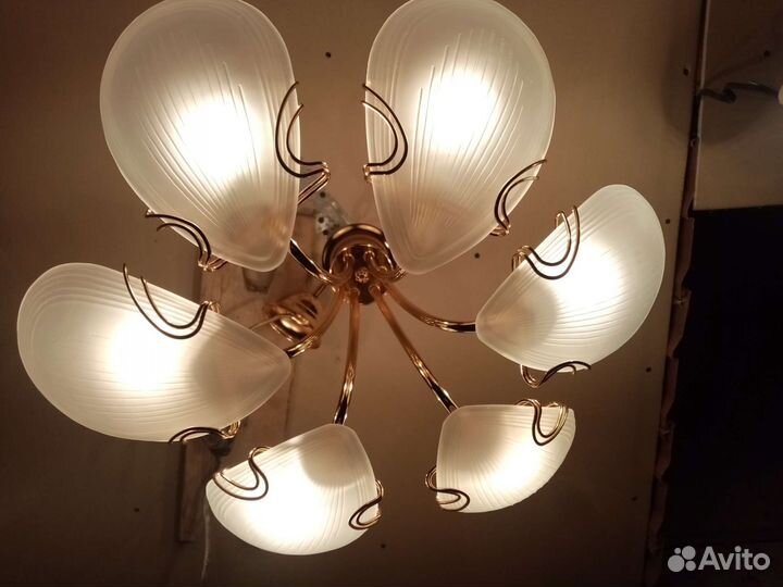 Люстра потолочная