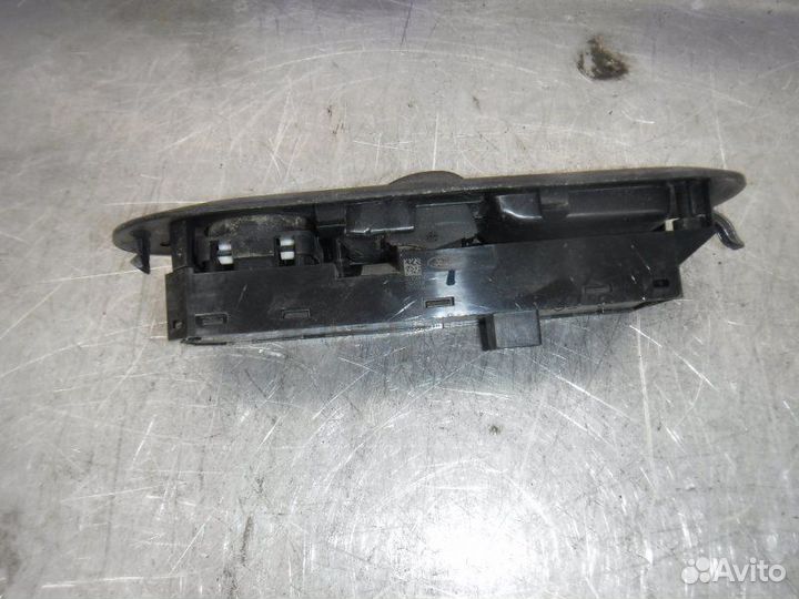 Блок управления стеклоподъемниками Ford Mondeo 4