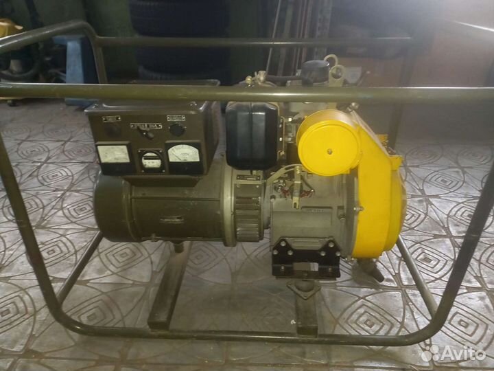 Военный дизель-генератор, 380/220, Россия, 2005 г