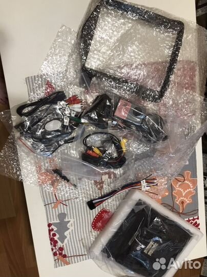 Сенсорный магнитофон в авто, 2DIN