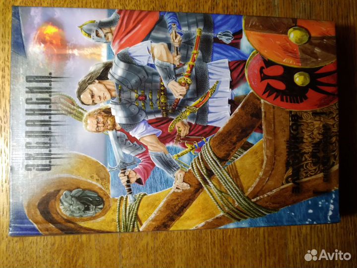 Злотников, много книг