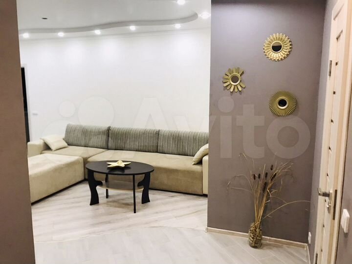 2-к. квартира, 63 м², 17/17 эт.