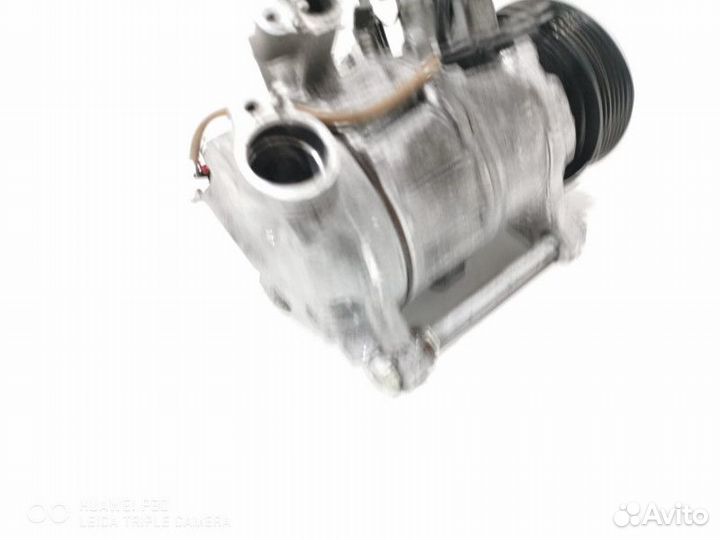 Компрессор кондиционера BMW 5 F10/F11/GT F07 2013