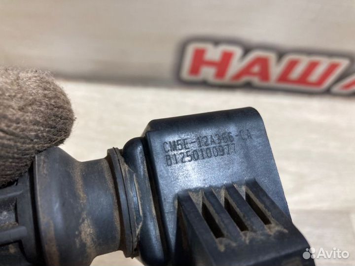 Катушка зажигания Ford Focus 3 хэтчбек 2012