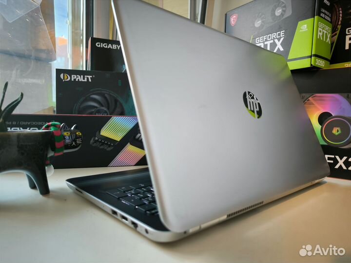 Ноутбук HP/ssd/опера 12/новый аккум