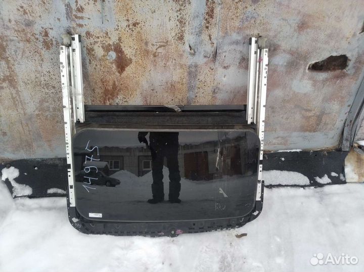 Люк в крышу nissan Juke