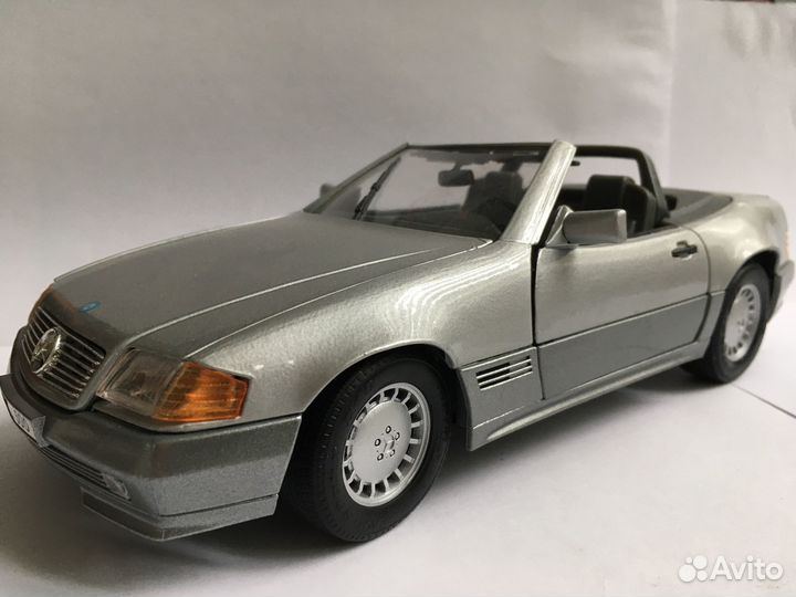 Модели Мерседес 1:18