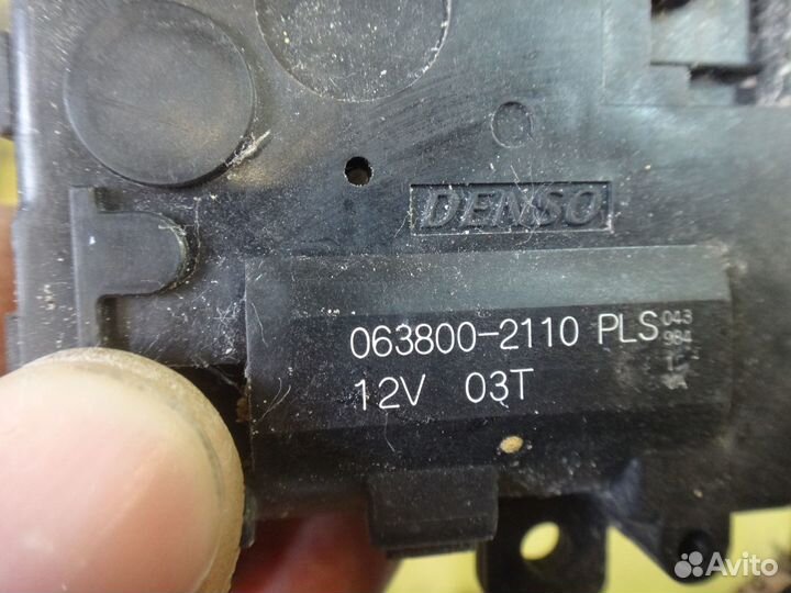 Тойота Моторчик заслонки отопителя toyota