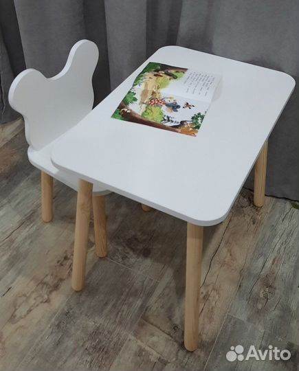 Столик и стульчик новый в наличии