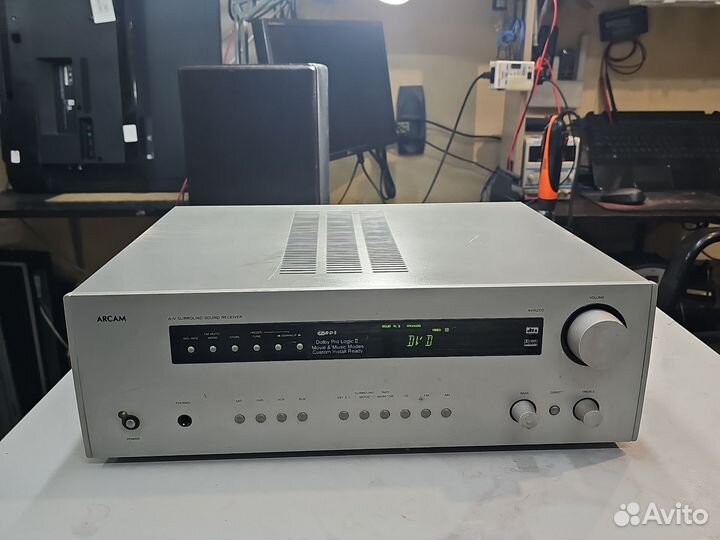 Ресивер arcam avr200