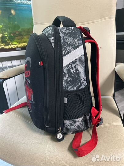 Рюкзак школьный для мальчика ортопедический