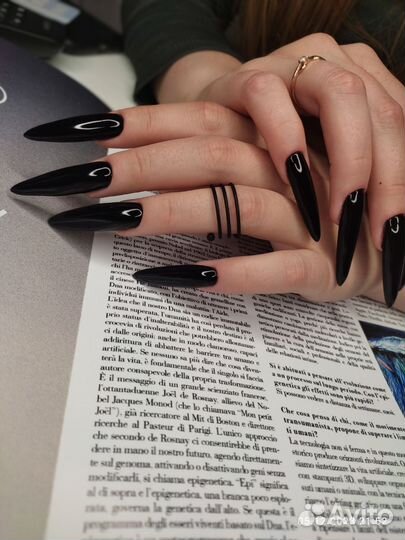 Педикюр, маникюр, наращивание ногтей