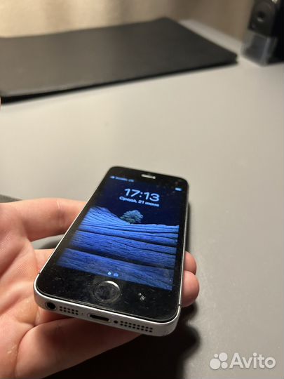 iPhone SE 64gb 2016