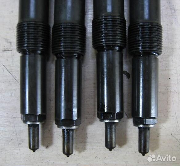 Форсунка топливная Jaguar X-Type (X400) 2007