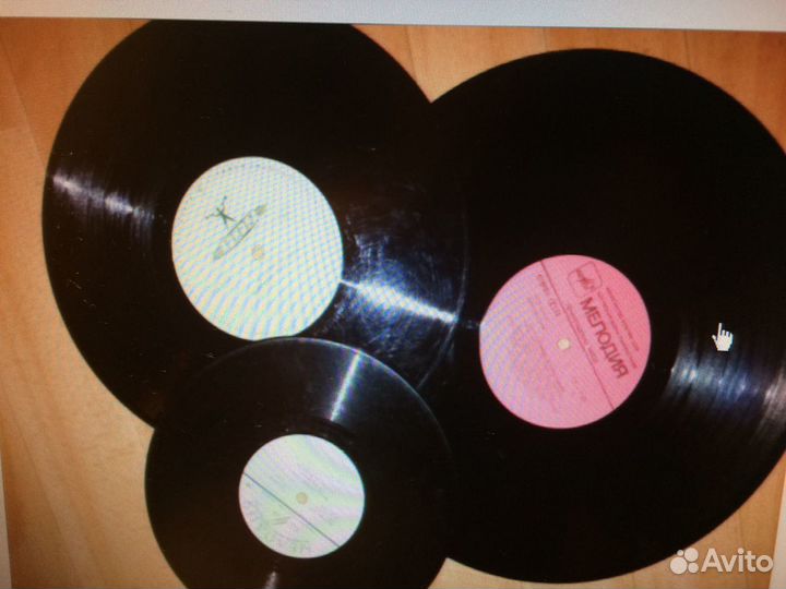 Продам пластинки черные и цветные