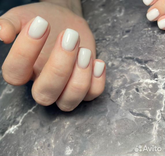 Маникюр и педикюр