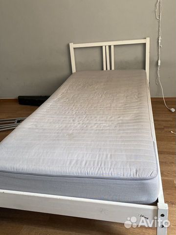 Кровать односпальная IKEA