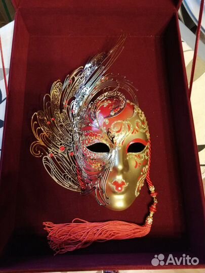 Маска веницианская