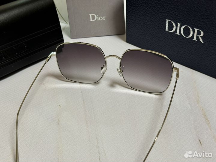 Солнцезащитные очки christian dior