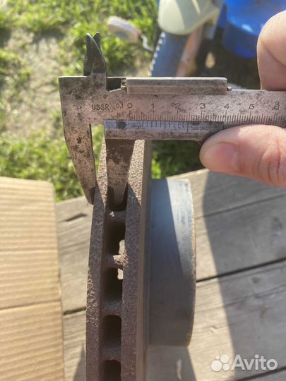 Диски тормозные перед. Subaru Legacy BL5