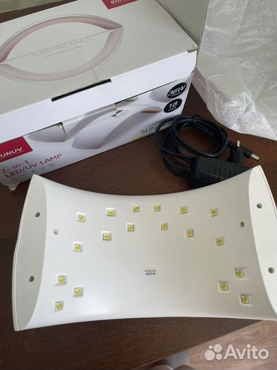 Лампа для ногтей