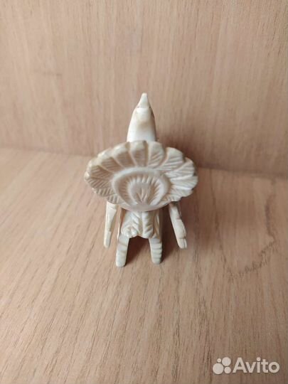 Статуэтка Глухарь, кость. СССР