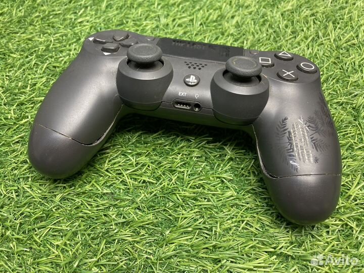 PlayStation 4 Pro The Last of Us Part ll 1TB