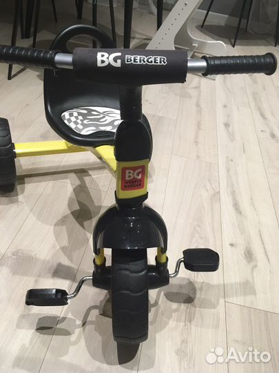 Велосипед трехколесный Werter berger race xg-7741