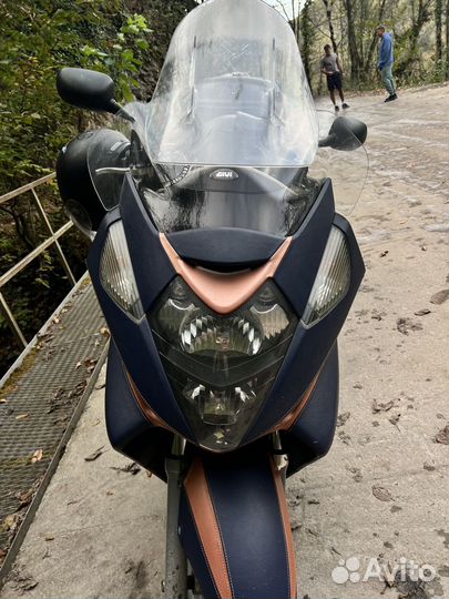 Honda silver wing 600