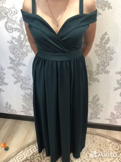 Вечернее платье