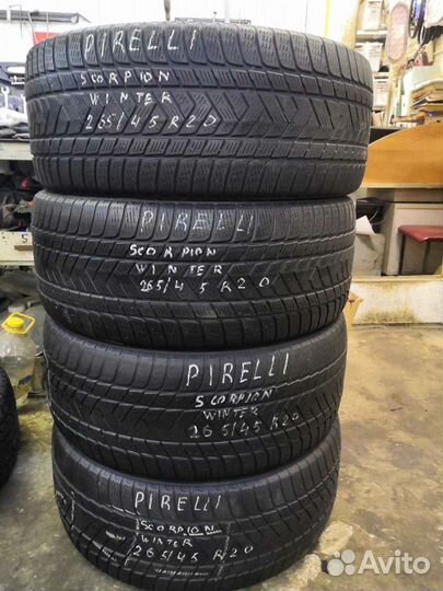 Pirelli Scorpion Winter 265/45 R20