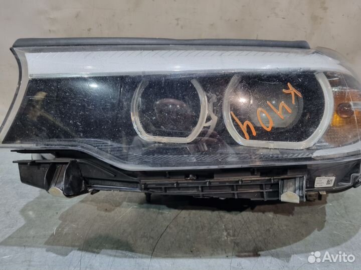 Светодиодная фара левая с дефектом BMW G30 G31