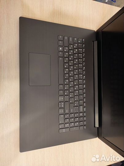Ноутбук Lenovo 17 дюймов i5 8300 GTX 1050(4gb)