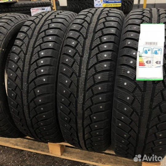 Westlake SW606 225/70 R15 R