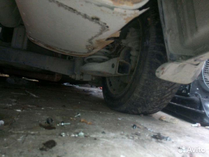 На киа церато 2 суппорт тормозной передний левый