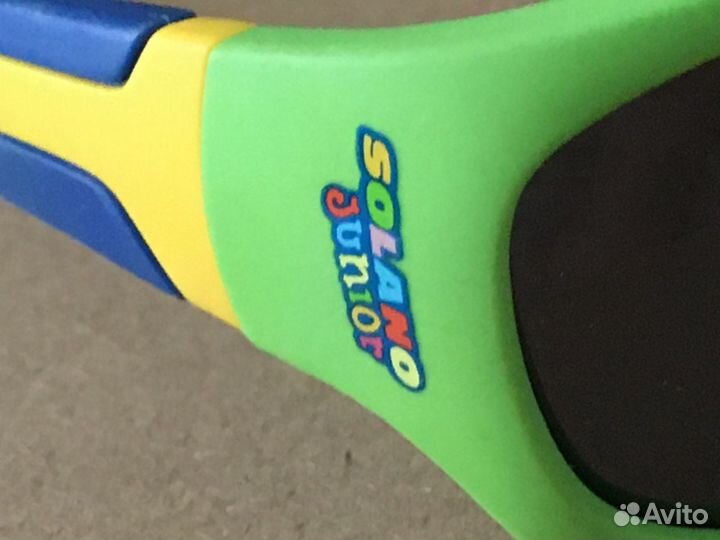 Солнцезащитные очки