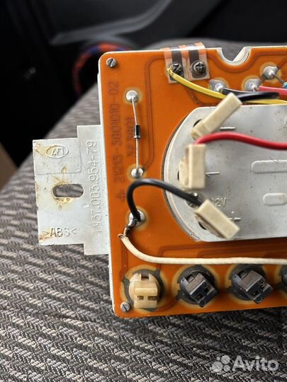 Приборная панель ваз 21214