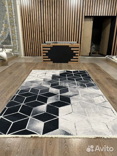 Турецкие ковры,на резиновой основе