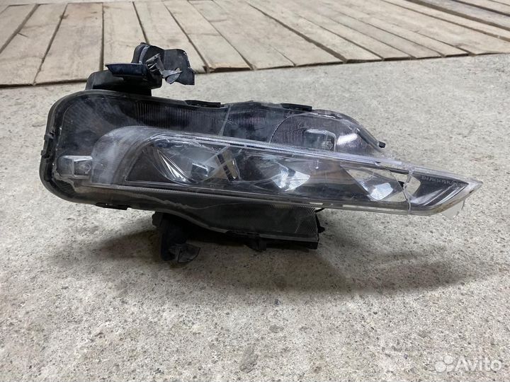 Противотуманный правый фонарь 92202-D4600