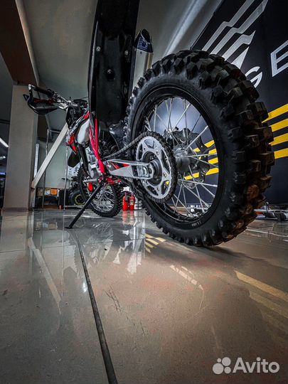 Мотоцикл PX250 hopper