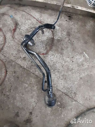 Горловина бензобака Nissan Qashqai j10