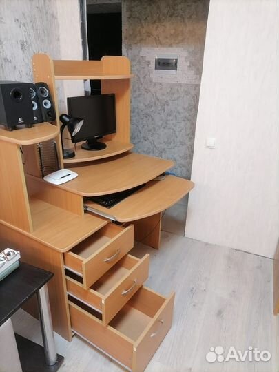 Компьютерный стол бу