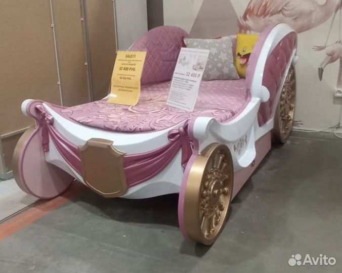 Кровать карета