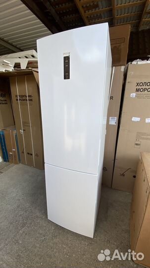 Холодильник Haier C2F637cwmv (xp)