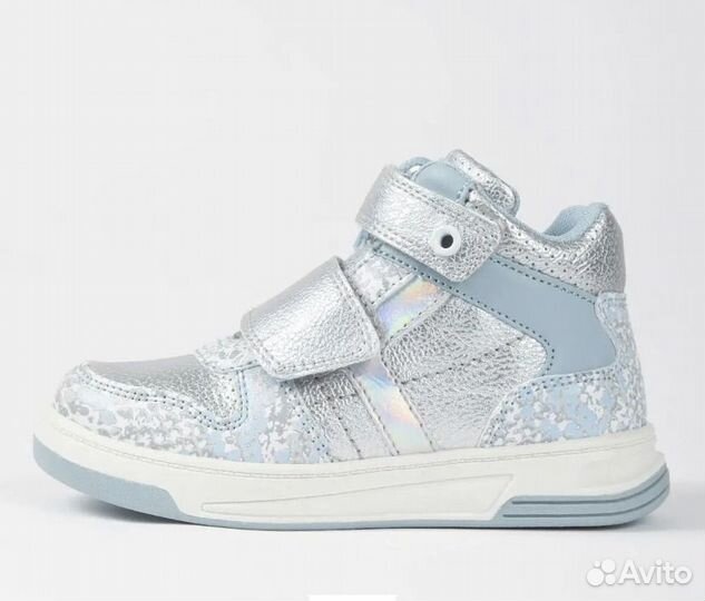 Ботинки для девочки новые 30